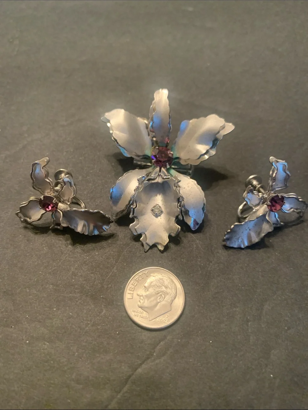 Bugbee & Niles Silver Orchid Brooch w/ matching screw back earrings purple cryst